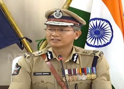 హోంమంత్రితో డీజీపీ గౌతమ్ సవాంగ్ భేటీ