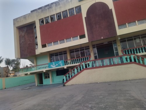 సీల్ చేసిన థియేటర్లు మళ్లీ తెరచుకునేందుకు అనుమతి 