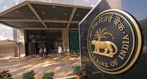 జాతకంలో దోషాలున్నాయంటూ.. యువతిని నమ్మించి మోసం