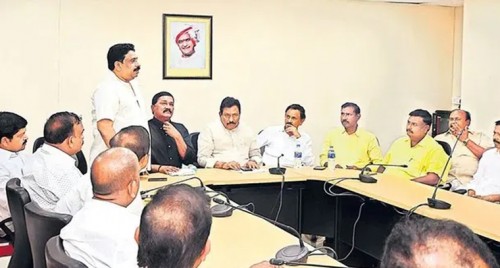 నాటుసారా అమ్మకాలపై దాడులు