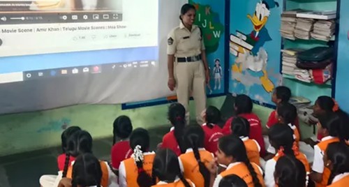 వరద నీటిలో కొట్టుకుపొయిన 90 మేకలు