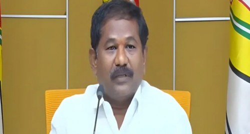 పేకాట శిబిరంపై పోలీసుల దాడి