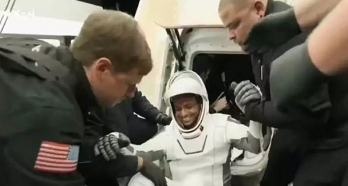 భగ్గుమన్న రైతన్నల నిరసన.. టీడీపీ, వైసీపీ నేతల సంఘీభావం