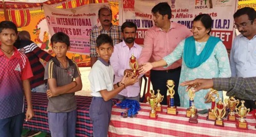 ప్లాస్టిక్ బ్యాగుల తయారీ కంపెనీలో భారీ అగ్నిప్రమాదం