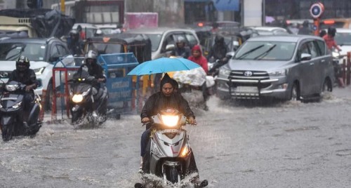 కోడూరుపాడు లో ఎమ్మేల్యే వల్లభనేని వంశీ పర్యటన..!