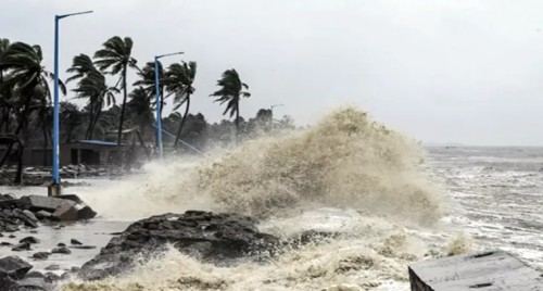 సచివాలయలు సందర్శించిన ఉప ముఖ్యమంత్రి పుష్పశ్రీవాణి 