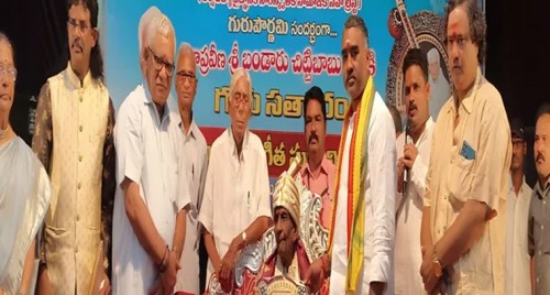 దొంగల బీభత్సం.. భారీగా బంగారం చోరీ