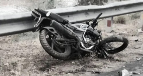 సార్లు ఎప్పుడొస్తారో?.. చదువెప్పుడు చెప్తారో?