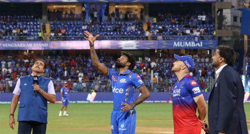 నల్లాలలో నీళ్లకు బదులు వైన్... 
