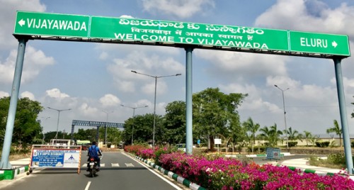 మద్యం ధరల తగ్గింపుపై మహిళల ఆగ్రహం..!