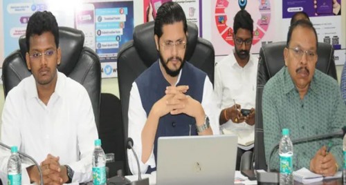 ప్రాణం తీసిన సెల్ఫీ సరదా.. అమెరికాలో తెలుగు యువతి దుర్మరణం