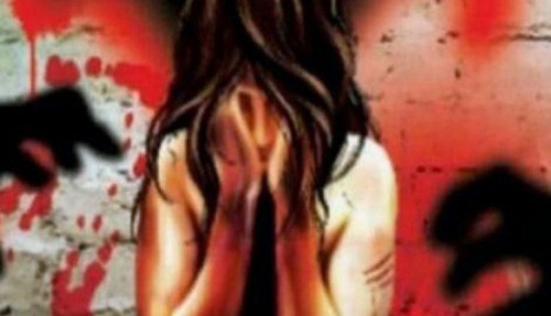 హోం క్వారంటైన్‌ పేరుతో అత్యాచారం