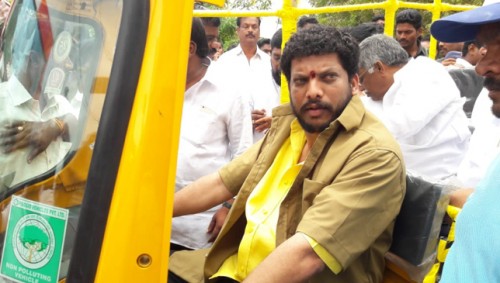 ఆటో యూనియన్ల కృతజ్ఞత ర్యాలీ