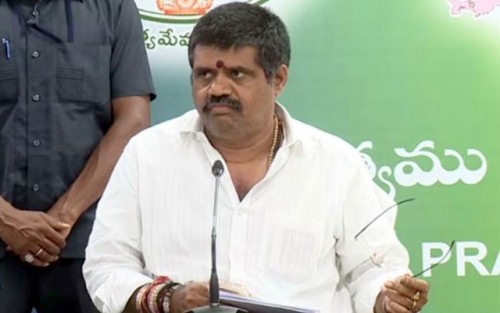 నీట మునిగిన భవానీ ఐలాండ్ ను సందర్శించిన  మంత్రి అవంతి శ్రీనివాస్