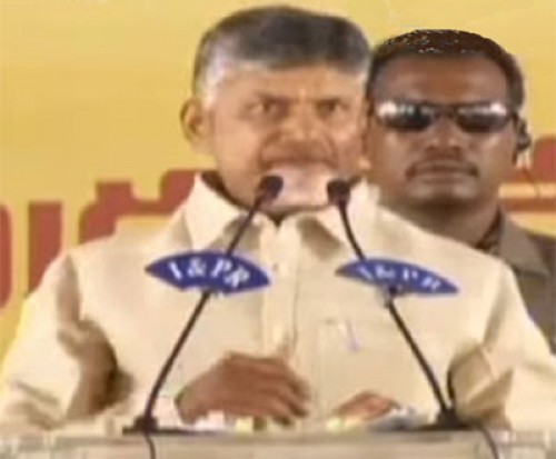 వైసీపీ, జనసేన తెలంగాణలో ఎందుకు పోటీ చేయడం లేదు: చంద్రబాబు