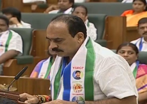 శాసనసభ సభ్యుడిగా బాలినేని శ్రీనివాసరెడ్డి ప్రమాణం