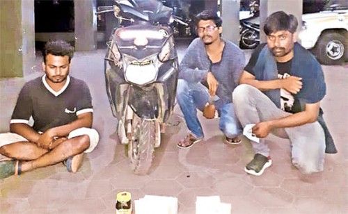 వృత్తి సాఫ్ట్‌వేర్‌ ఉద్యోగం.. ప్రవృత్తి డ్రగ్స్‌ దందా