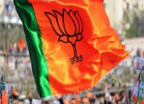 8 మంది బీజేపీ ఎమ్మెల్యేలు జంప్‌