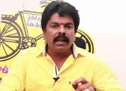 చంద్రబాబు మాజీ పీఏ శ్రీనివాస్ ఇంట్లో దొరికింది 80 వేలే : బోండా ఉమ