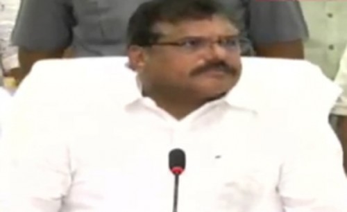 మంత్రి బొత్సను కలిసిన రాజధాని రైతులు