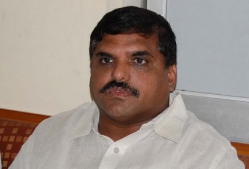 సీబీఐ ఎదుట మంత్రి బోత్స సత్యనారాయణ