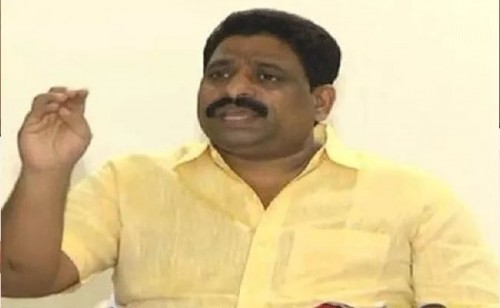 జగన్ భ్రమల్లో బతుకుతున్నారు : బుద్ధా వెంకన్న