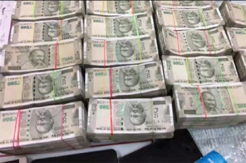 ఇండోర్‌లో రూ.86 లక్షల నగదు పట్టివేత