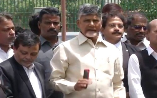 ఓటర్ల విశ్వాసం కోసమే మా పోరాటం : బాబు