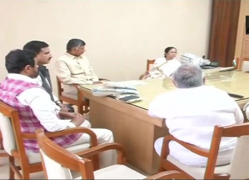 మమతా బెనర్జీతో ముగిసిన చంద్రబాబు భేటీ