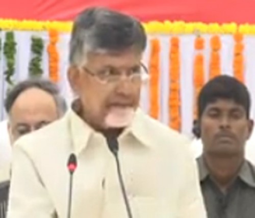 సంపద సృష్టికర్తలు కార్మికులు, శ్రమజీవులే: చంద్రబాబు