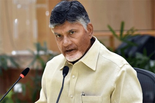 టిడిపి నేతలతో ఫోన్‌లో మాట్లాడిన చంద్రబాబు 