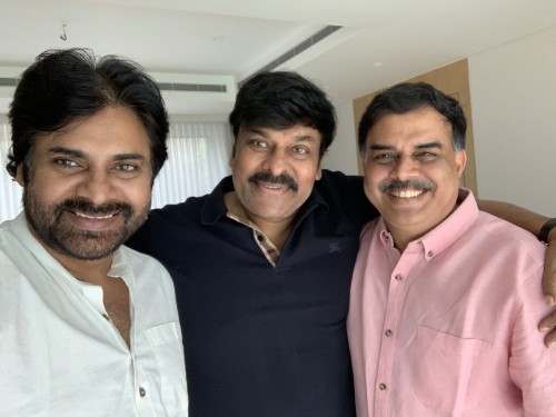 చిరుని కలిసిన పవన్, నాదెండ్ల