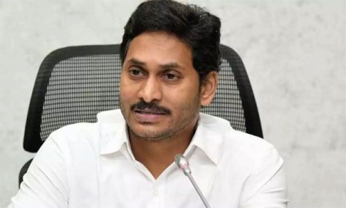 సిమ్లా పర్యటనకు బయలుదేరిన సీఎం జగన్ 