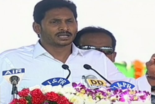 రెండున్నర నెలల్లోనే విప్లవాత్మక చట్టాలు: జగన్‌