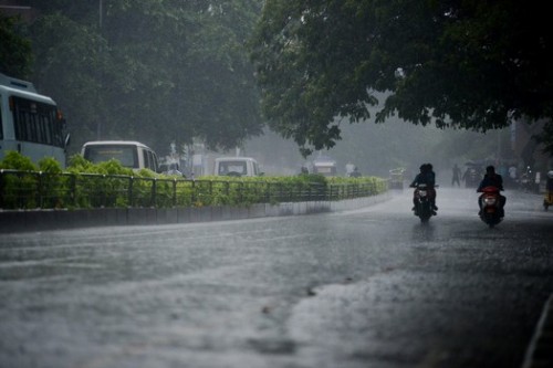 కోస్తాంధ్రకు వర్షసూచన..