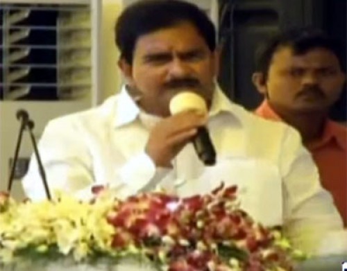 పోలవరం ప్రాజెక్టు నిర్మాణాన్ని అడ్డుకోవడానికి ఎన్నో కుట్రలు చేశారు: దేవినేని