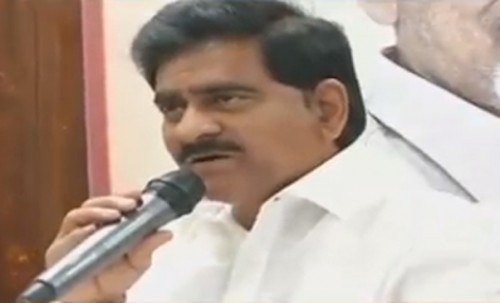 జగన్‌ మానసిక వ్యాధితో మాట్లాడుతున్నారు: దేవినేని 