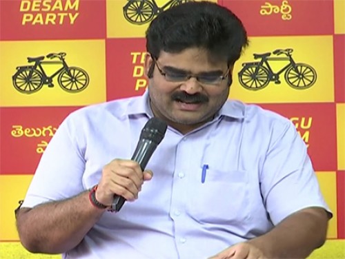 కేసీఆర్ భావాలకు తగ్గట్టుగానే జగన్ వ్యవహరిస్తున్నారు: లంకా దినకర్