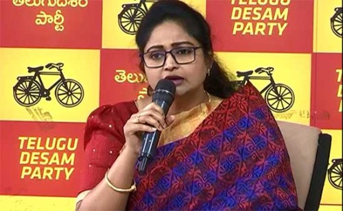 రాజధాని మహిళలను కించపరిస్తే ఉరుకోము :  దివ్యవాణి