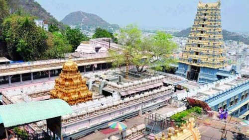 దుర్గ గుడి ఈవోకి కరోనా పాజిటివ్ నిర్ధారణ