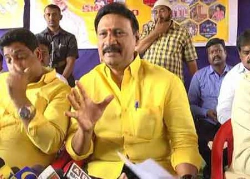 ఎమ్మెల్యే గద్దె రామ్మోహన్ 24 గంటల దీక్ష