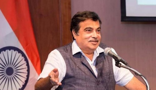 ఆర్టికల్‌ 370 రద్దుతో పాక్‌ చొరబాటుదార్లకు అడ్డుకట్ట : గడ్కరీ 