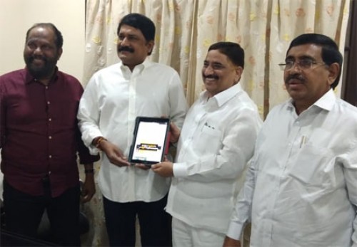 చదువుల ఒడి వెబ్ సైట్ ను ప్రారంభించిన మంత్రి గంటా శ్రీనివాసరావు