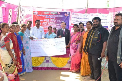 అన్ని వర్గాల ఆర్థిక అభివృద్దే ప్రభుత్వ లక్ష్యం: ఎమ్మెల్యే రాజేశ్వరి