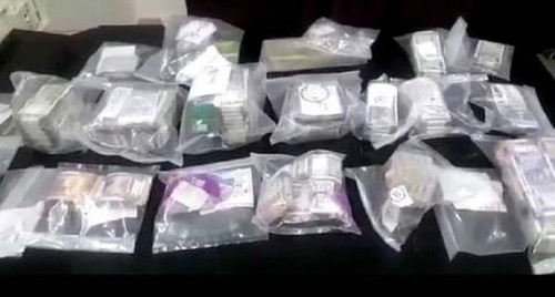భారీగా బంగారం, వెండి, నగదు పట్టివేత