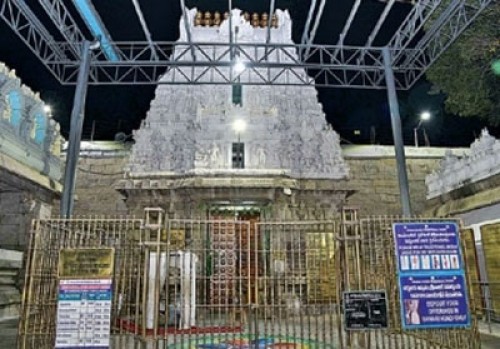 తిరుపతి గోవిందరాజస్వామి ఆలయంలో దోపిడీ