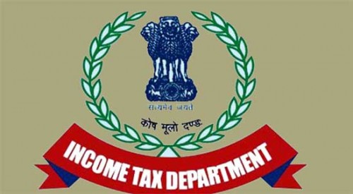 యరపతినేని అనుచరుడి ఇంటిపై ఐటీ దాడులు