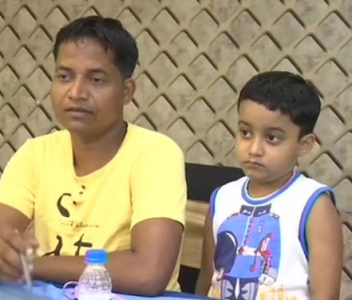 బాలుడి లివర్ మార్పిడి కోసం రూ.11లక్షలు సమకూర్చిన వైనం
