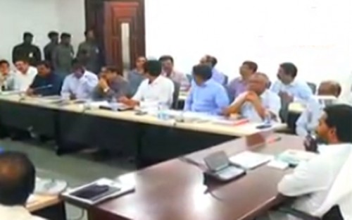 ఇంటర్‌ విద్యార్థులకూ అమ్మ ఒడి పథకం: సీఎం జగన్‌