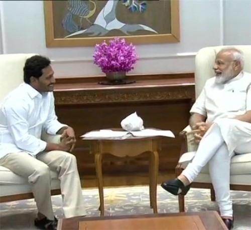 ప్రధాని మోడీని కలిసిన జగన్